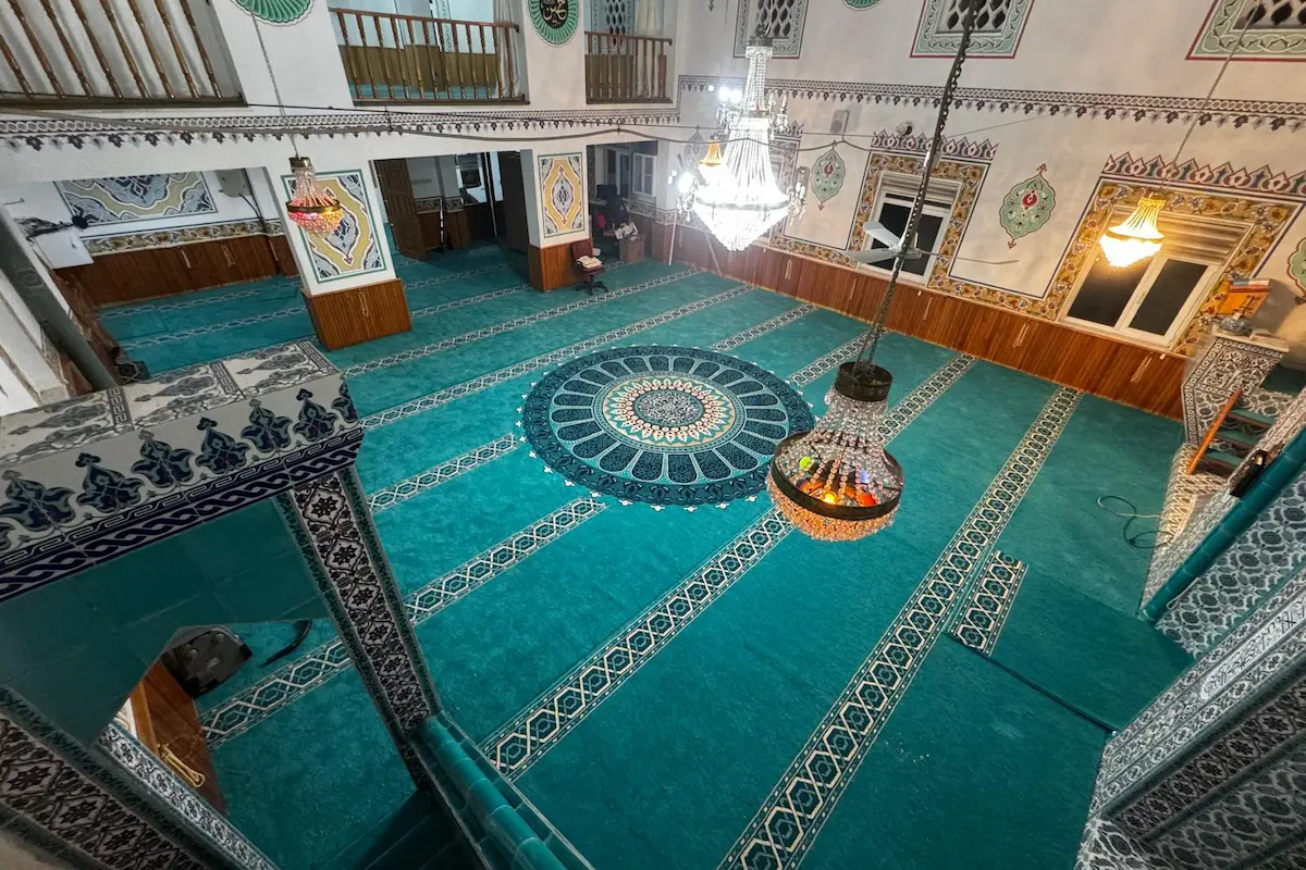 Yeşilova Camii