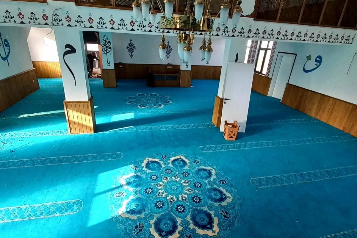 Pursünler Camii